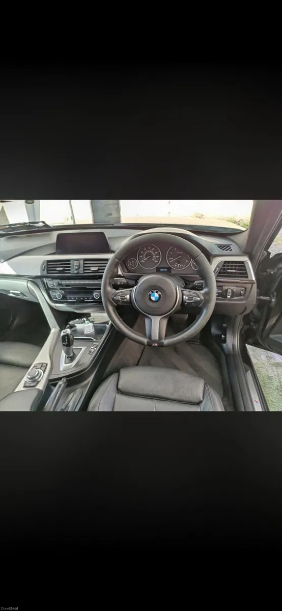 BMW 3-Series 2016 x drive m sport - Image 3