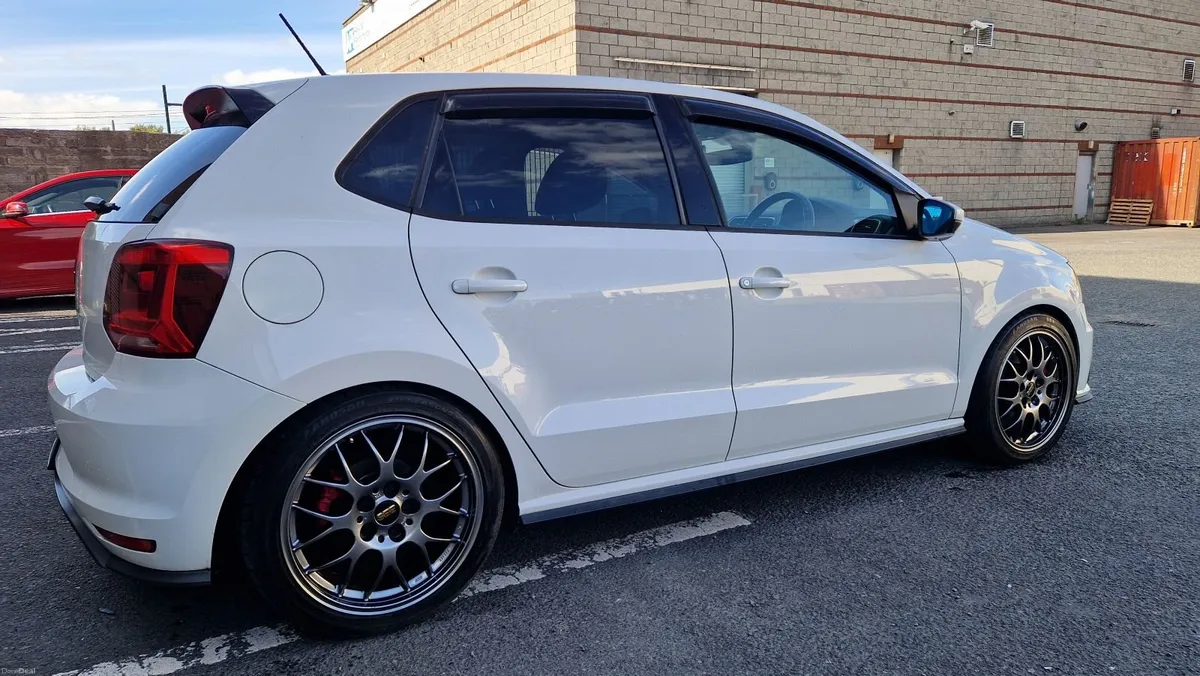 2016 VOLKSWAGEN POLO GTI - Image 1