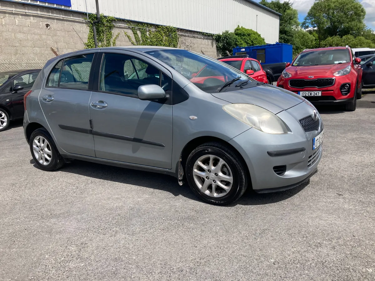 Toyota Yaris 1.0 VVTi Luna Terra Edition Only 100k - Image 3