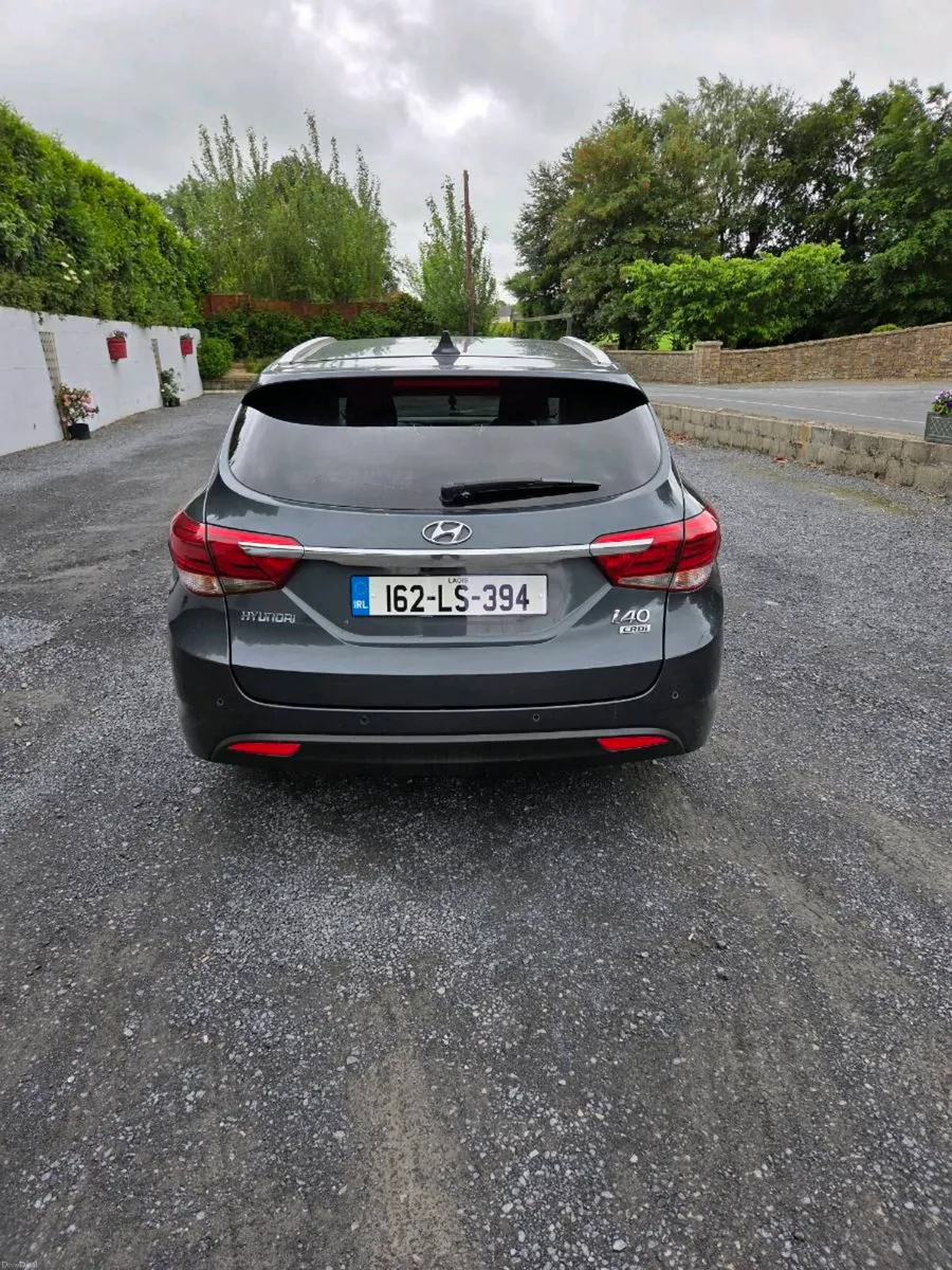 Hyundai i40 1.7 diesel only 198k km - Image 4