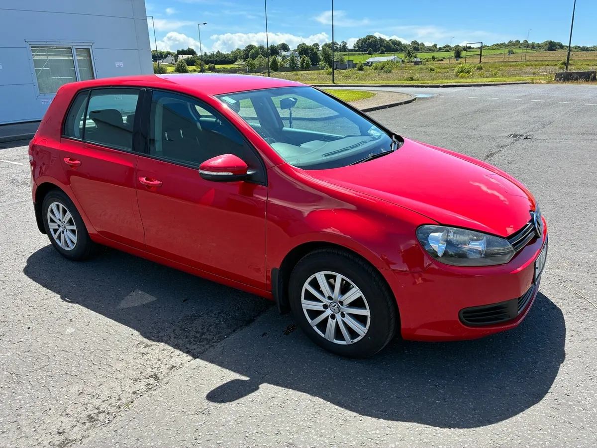 Volkswagen Golf Red Diesel TDI 1.6 Litre - Image 3