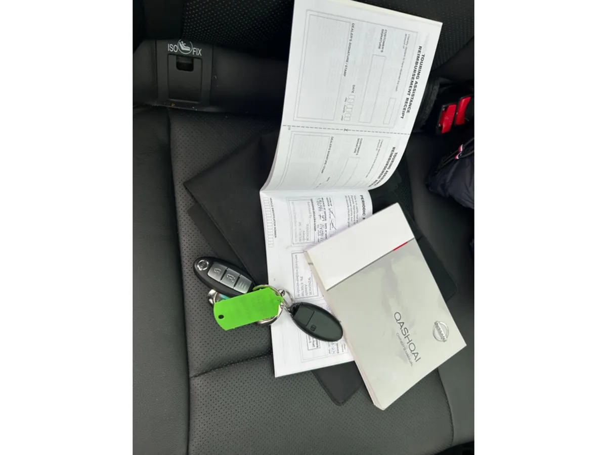 Nissan Qashqai 1.2 AUTOMATIC///TINY MLS///IRISH CA - Image 6