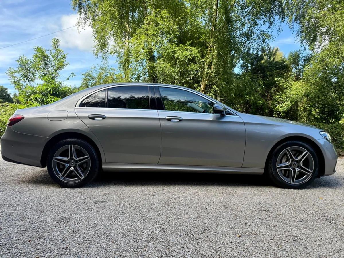 Mercedes-Benz E-Class 300 DE *Adaptive Cruise Cont - Image 5
