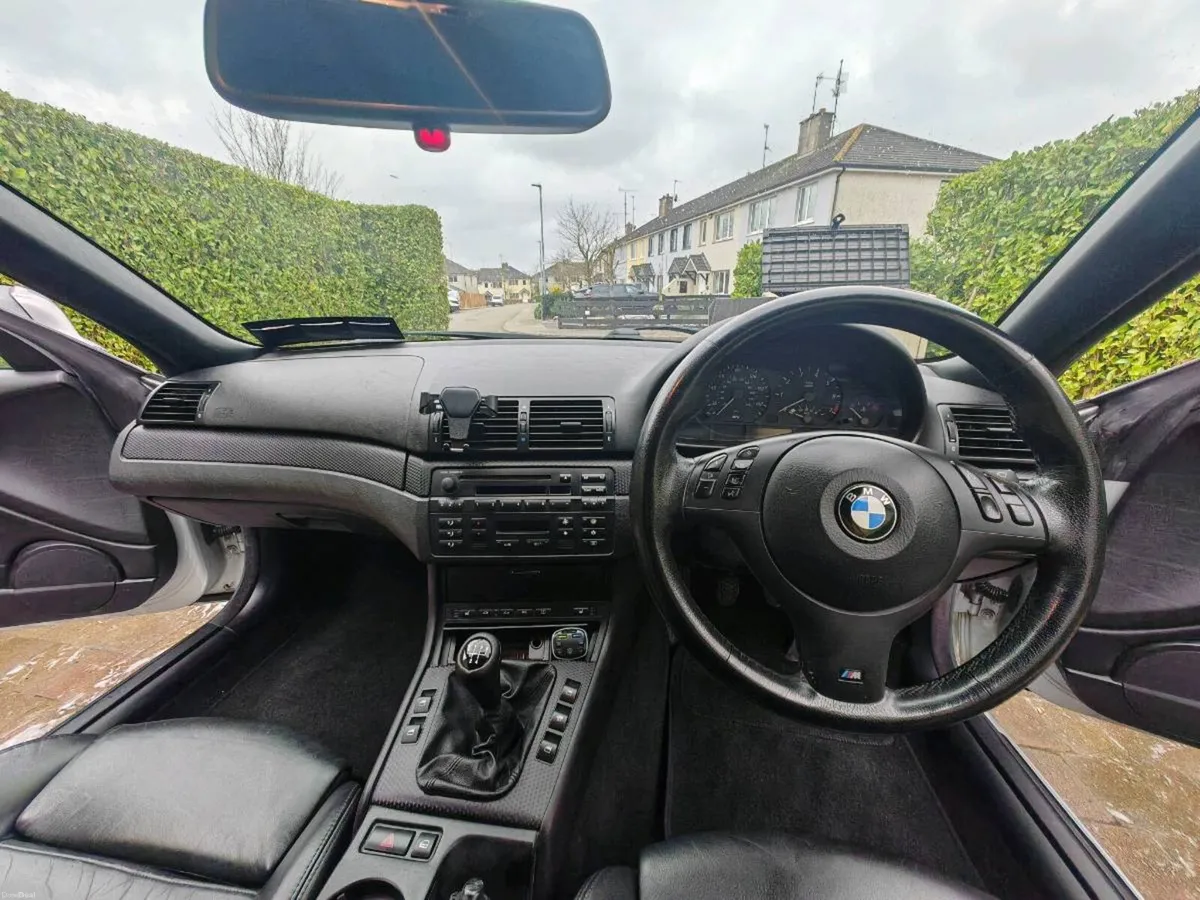 Bmw 318 convertible - Image 3