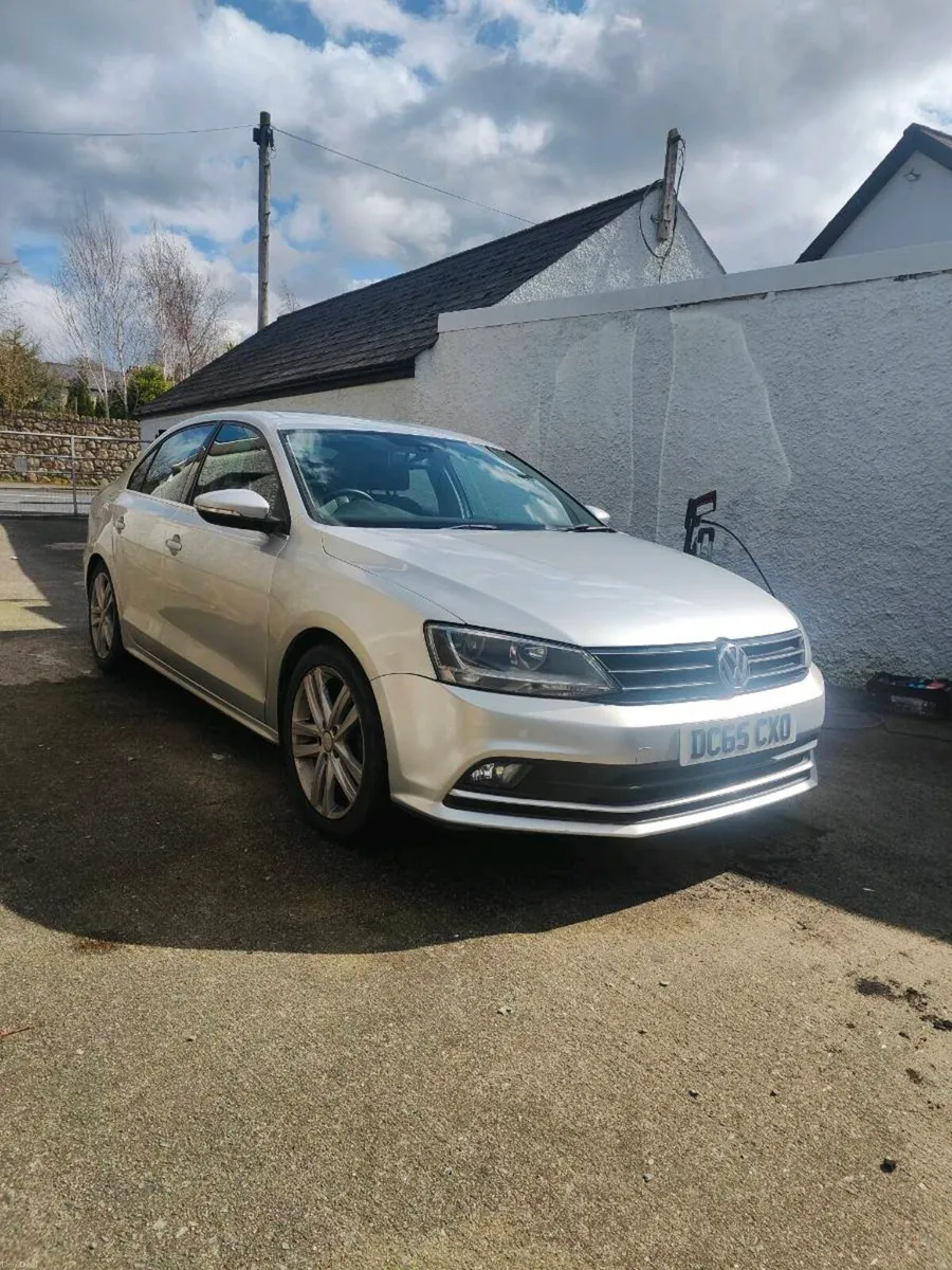 Volkswagen Jetta 2.0 TDI GT - Image 6