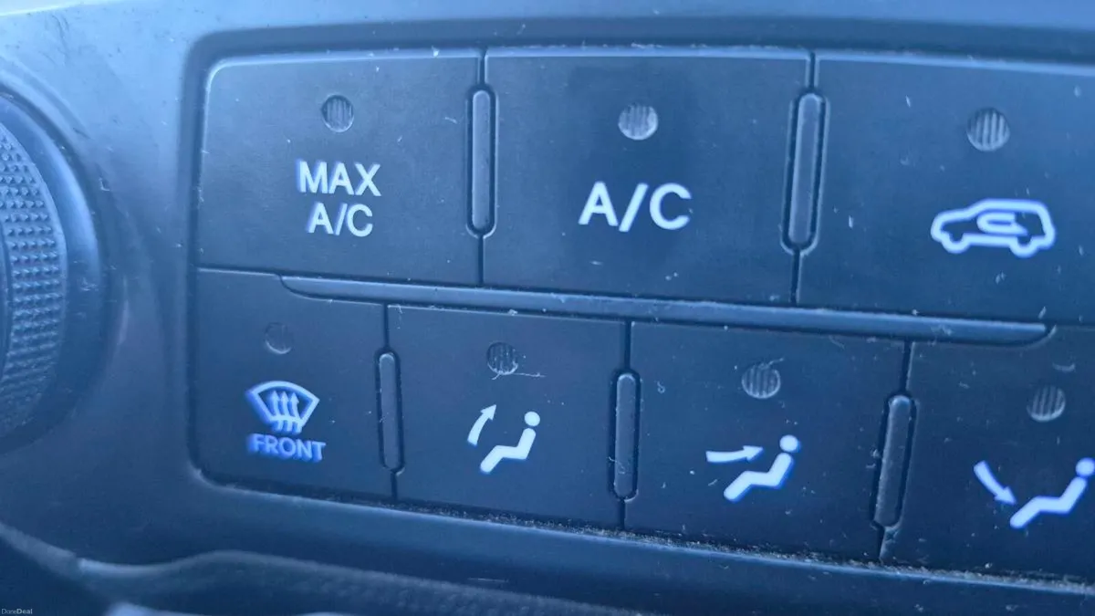 2012 Hyundai Ix35 - Image 2