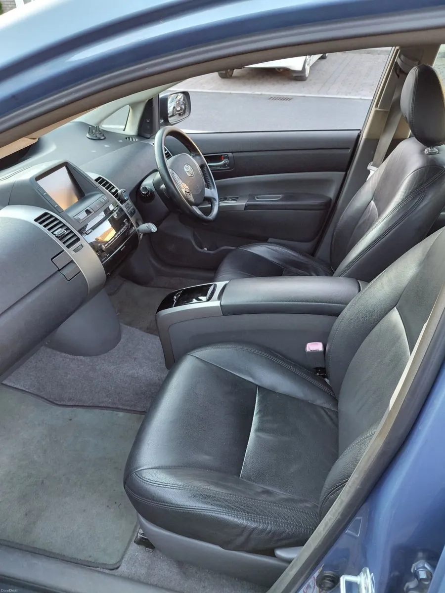 Toyota Prius 2006 - Image 3
