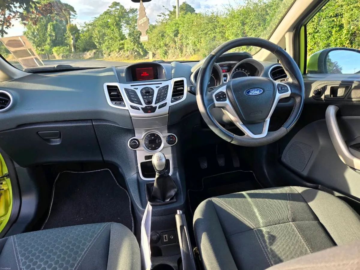 Ford Fiesta low mileage. Fresh NCT, Tax, new tyres - Image 3