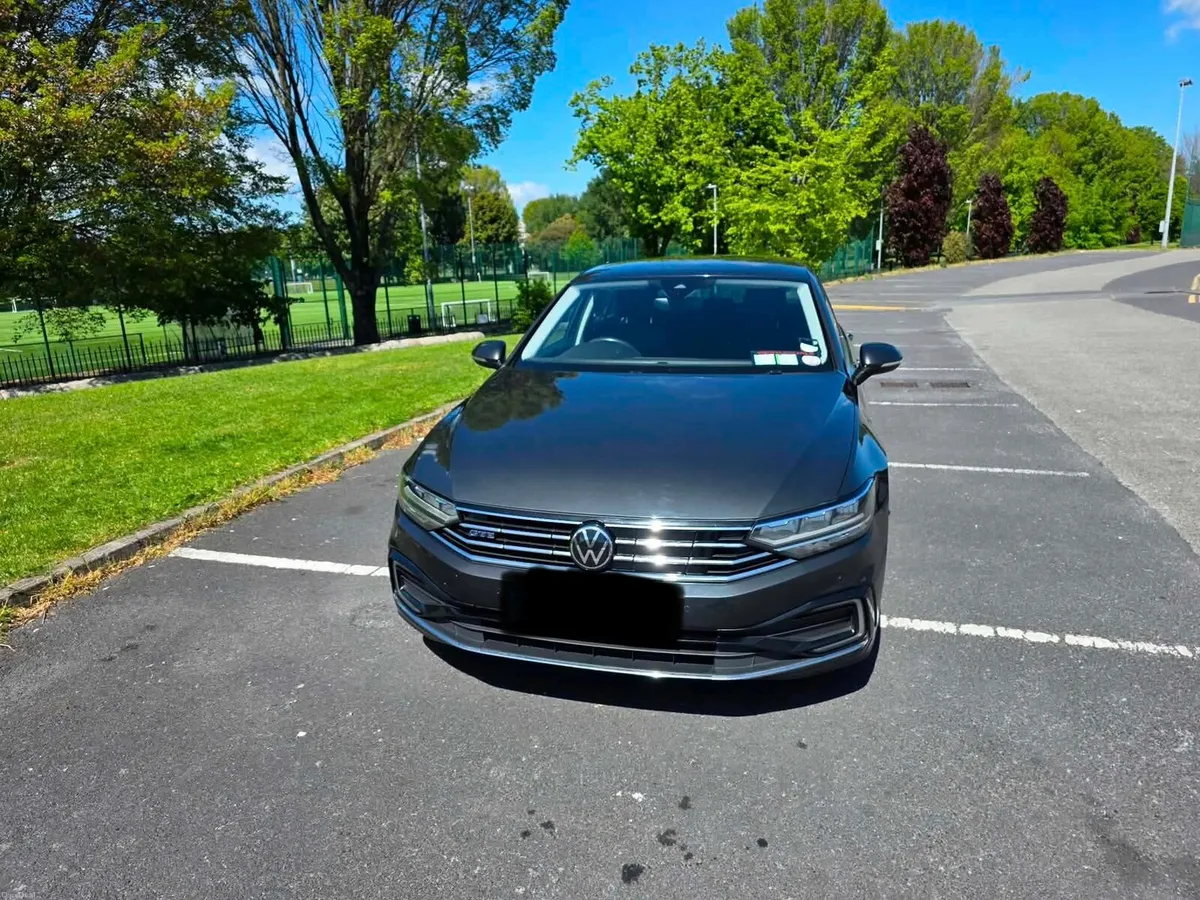VOLKSWAGEN PASSAT 212 GT 1.4 HYBRID PETROL TURBO - Image 4
