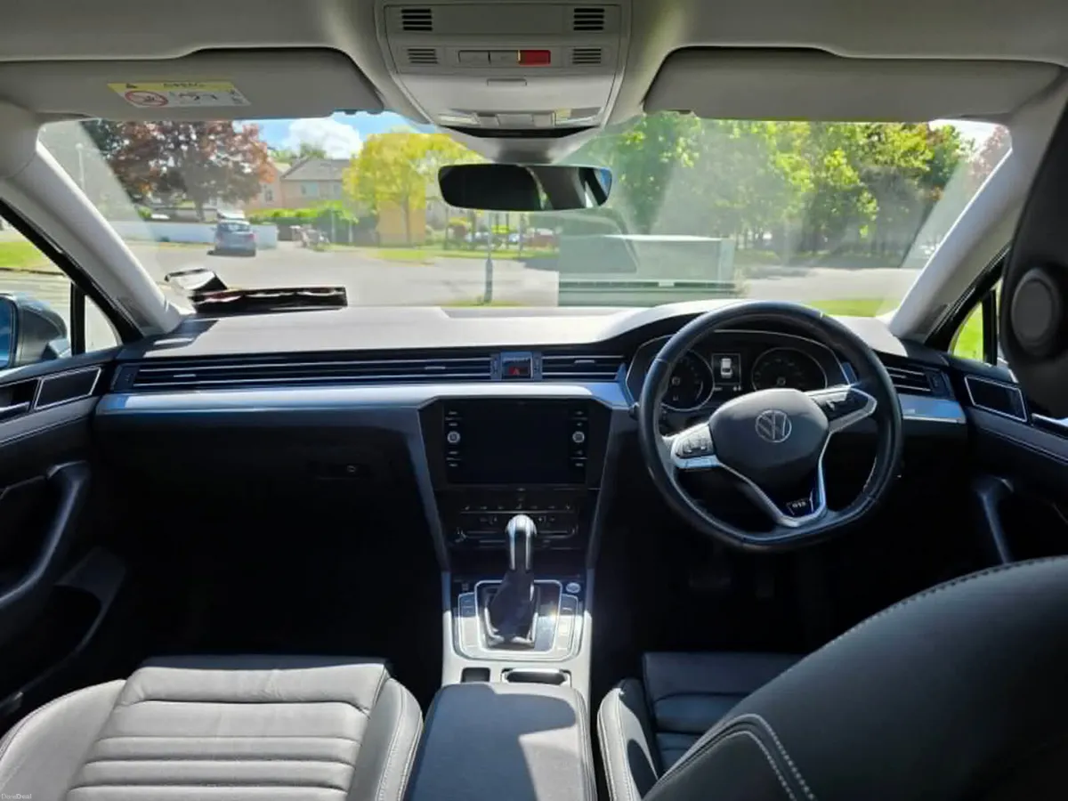 VOLKSWAGEN PASSAT 212 GT 1.4 HYBRID PETROL TURBO - Image 6
