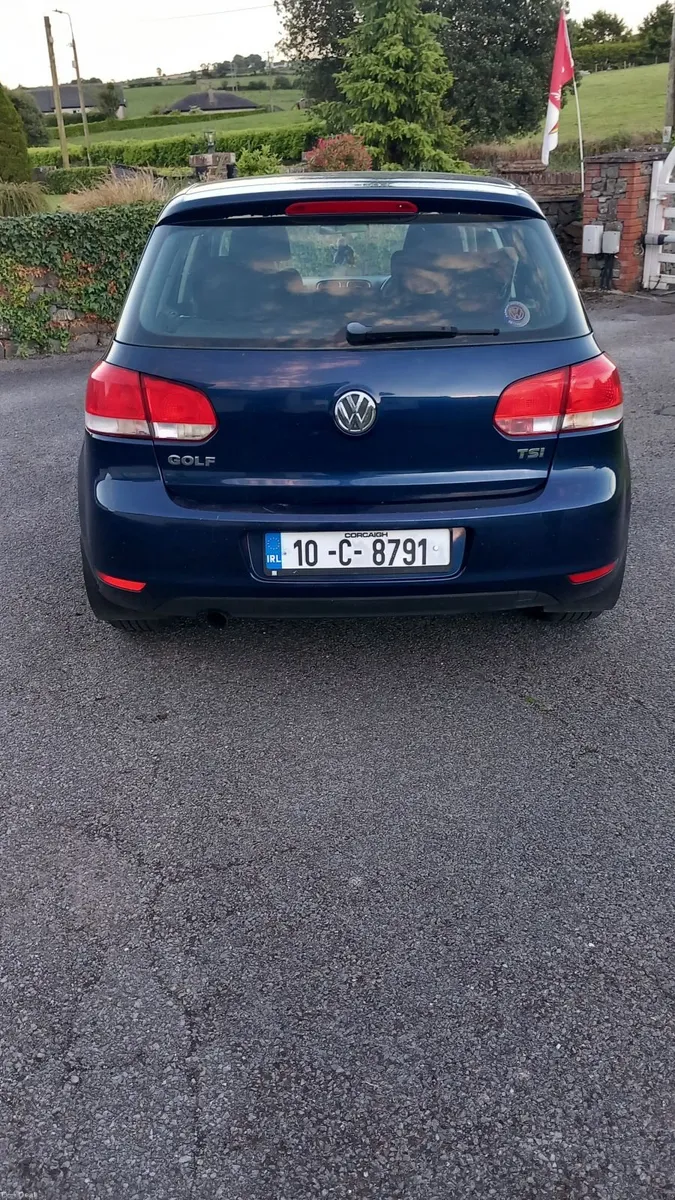 Volkswagen Golf 2010 - Image 4