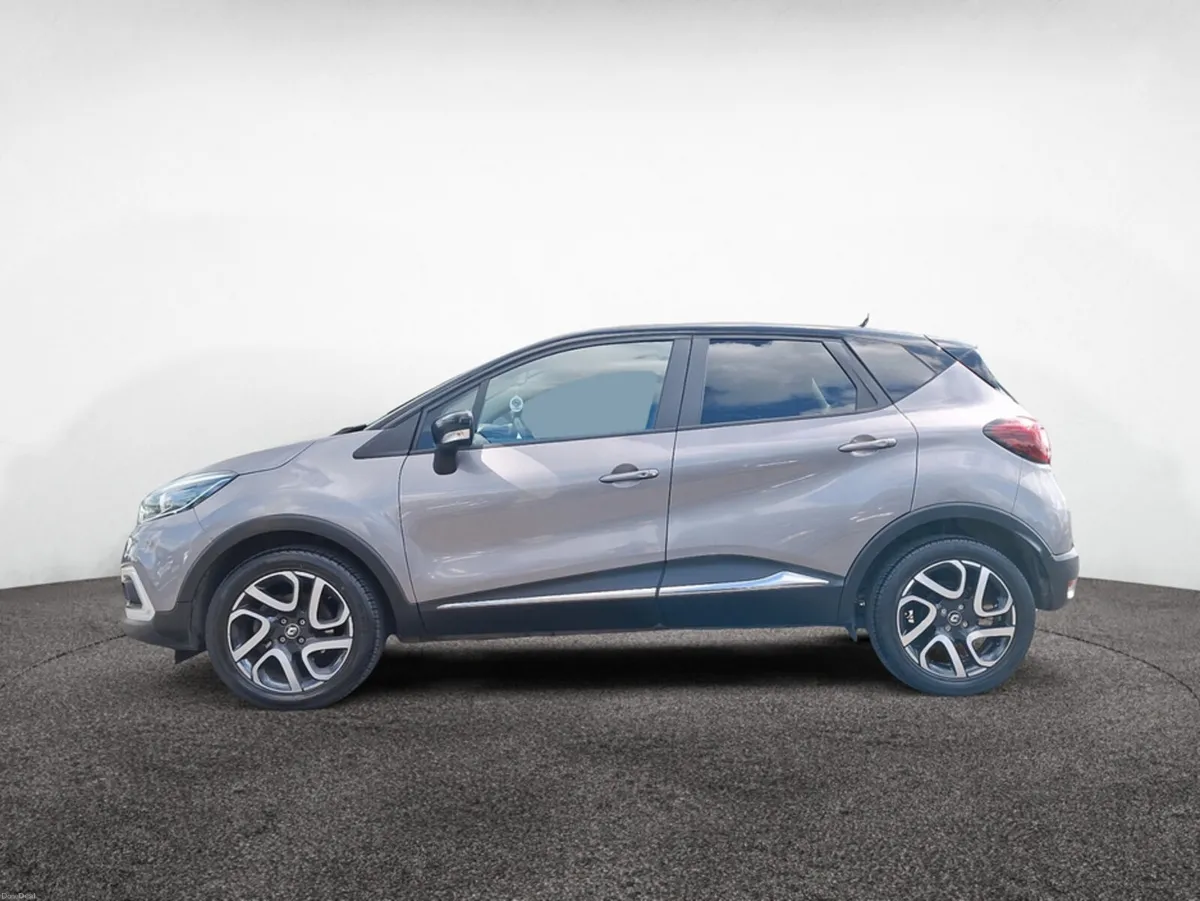 Renault Captur ICONIC DCI 90 MY MY18 5DR - Image 3