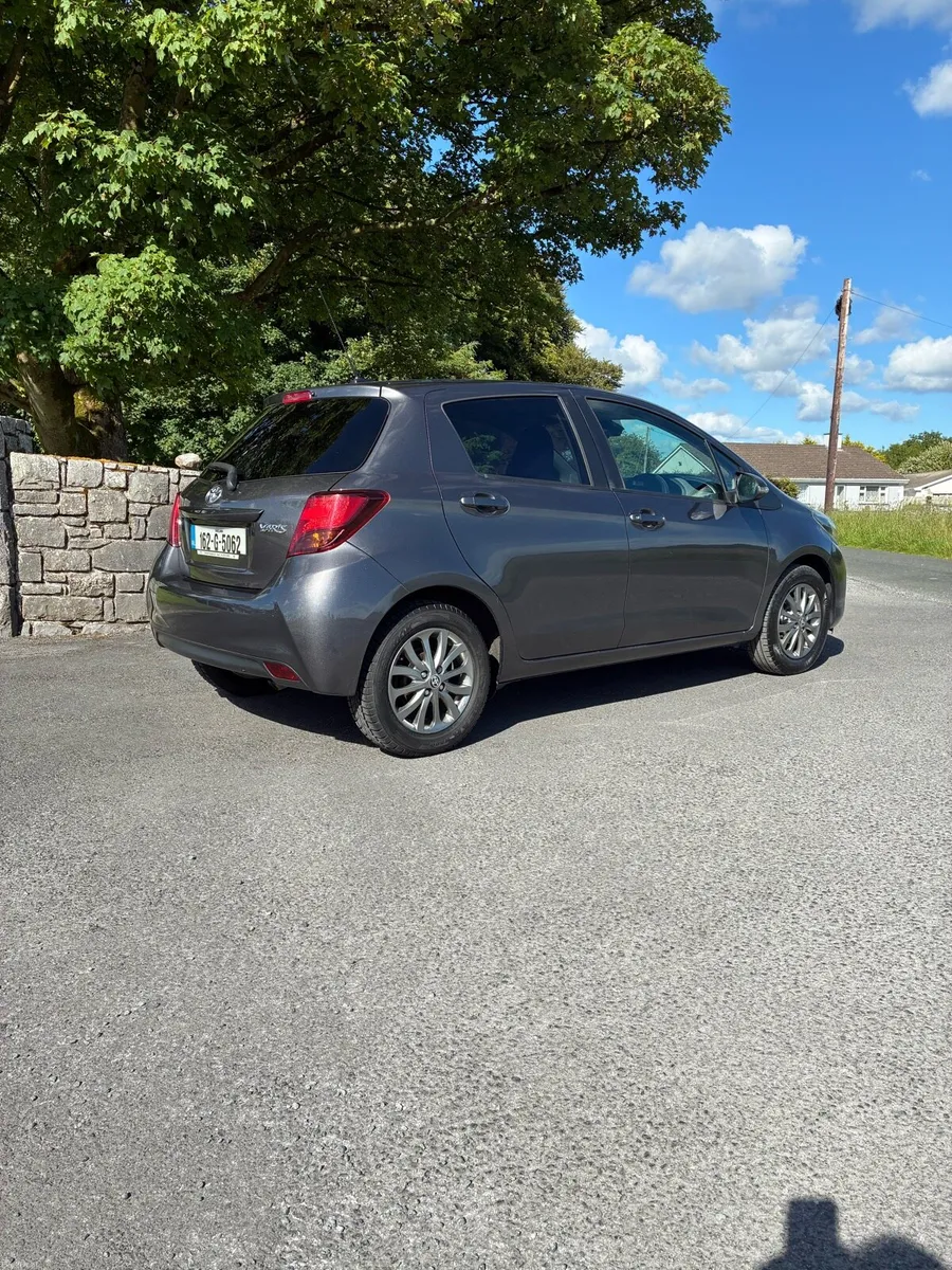 Toyota Yaris - Image 4