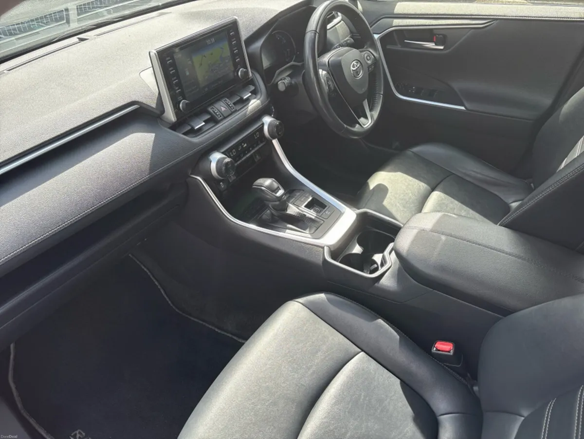 Toyota RAV4 RAV4 HYBRID SOL 4DR AUTO MY21 - Image 3
