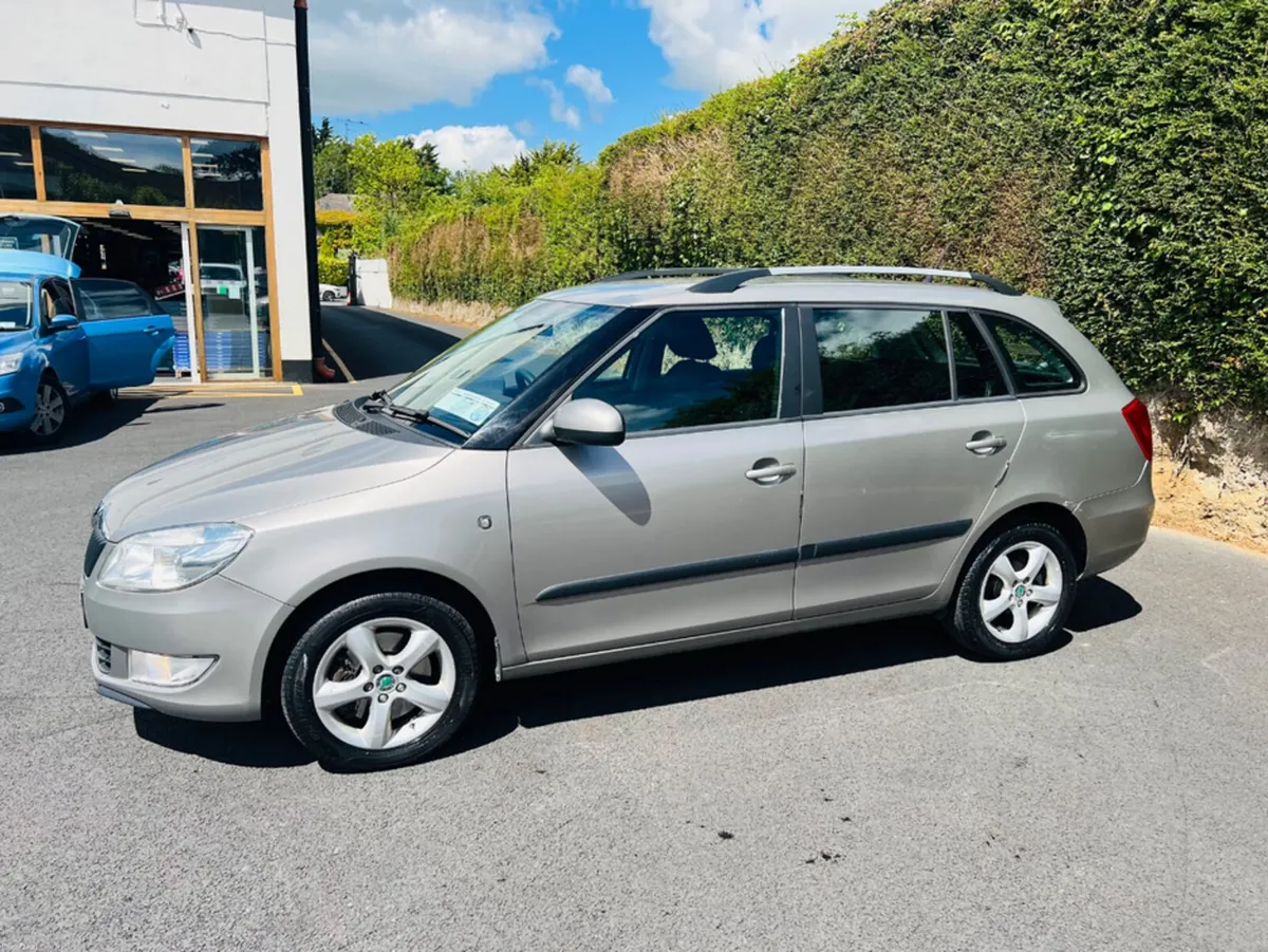 Skoda Fabia 1.2 | PETROL | AUTOMATIC - Image 6