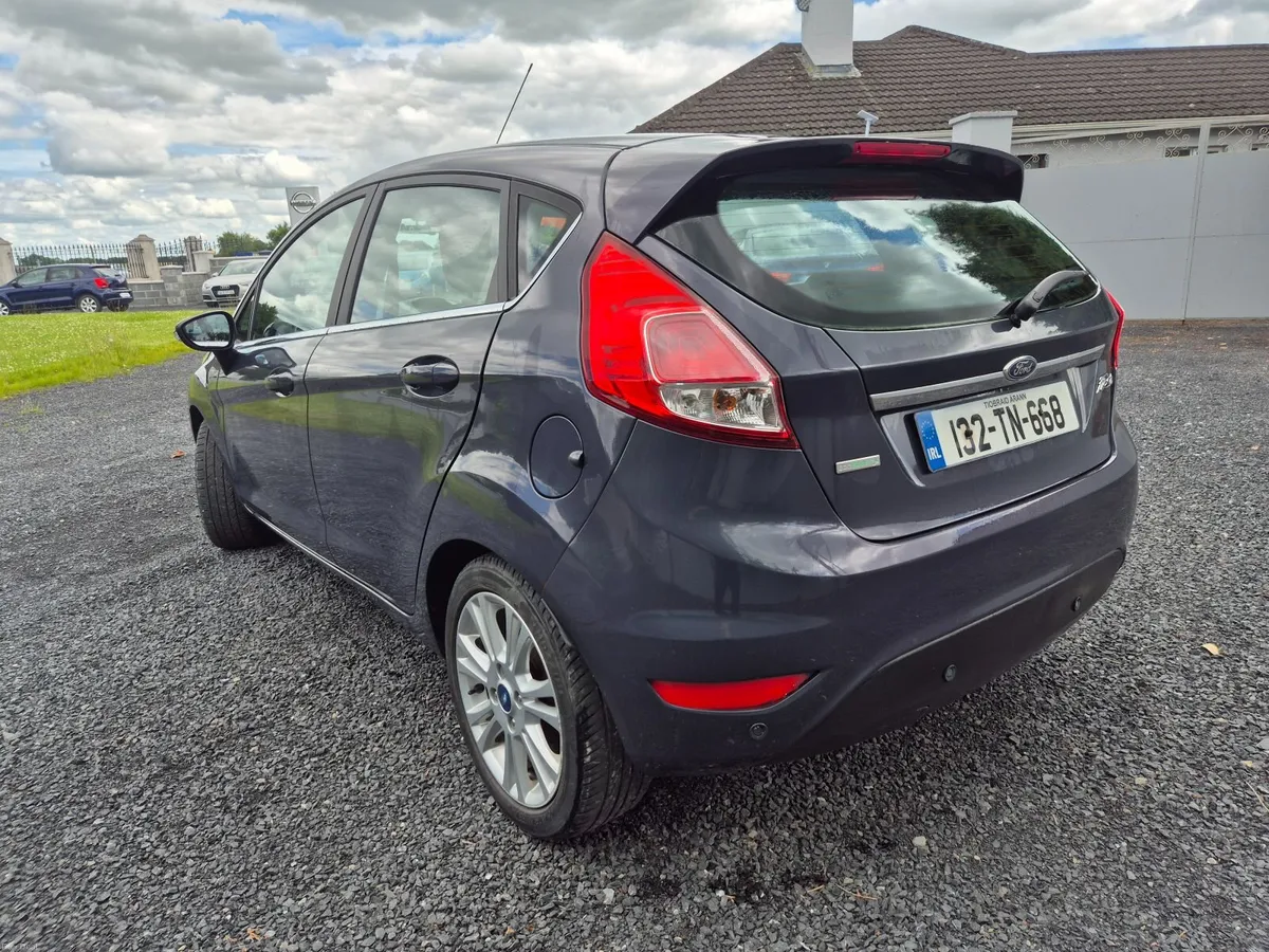 Ford Fiesta 2013 - Image 3