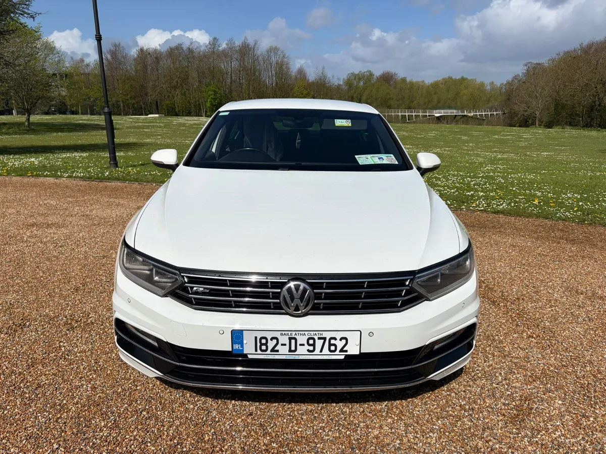 2018 Volkswagen Passat R line 1.6 TDI - Image 2