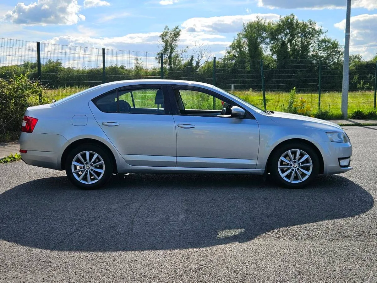 2015 Skoda Octavia Automatic , new nct - Image 3