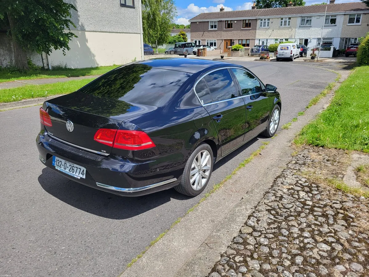 Volkswagen Passat - Image 4