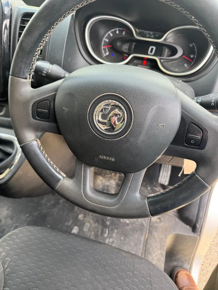 Vauxhall Vivaro 2018 - Image 3