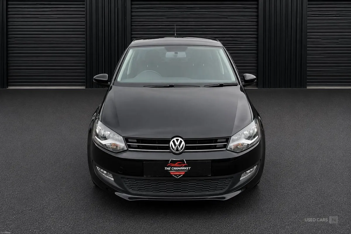 Volkswagen Polo 1.2 TSI Bluemotion Auto 5DR - Image 3