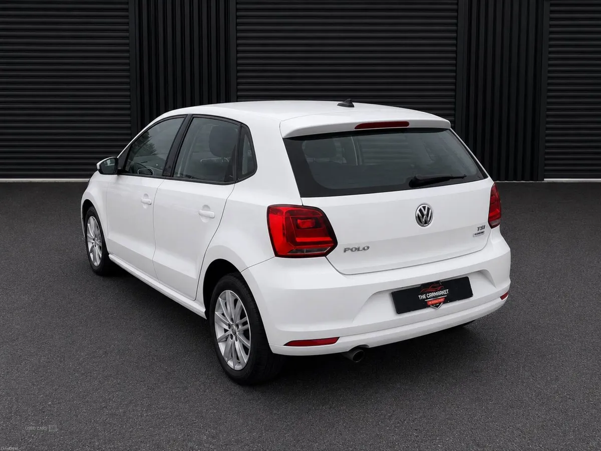 Volkswagen Polo 1.2 TSI Bluemotion Auto 5DR - Image 5