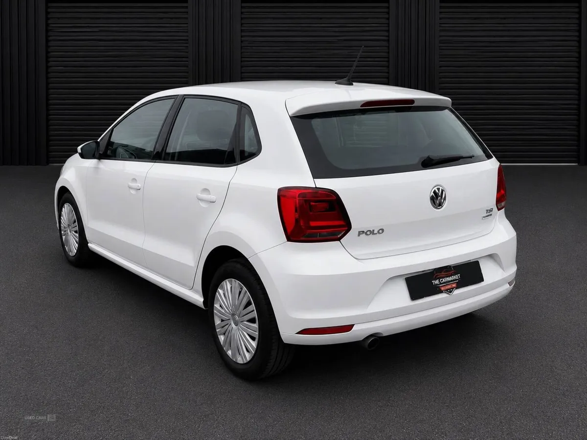 Volkswagen Polo 1.2 TSI Bluemotion Auto 5DR - Image 5