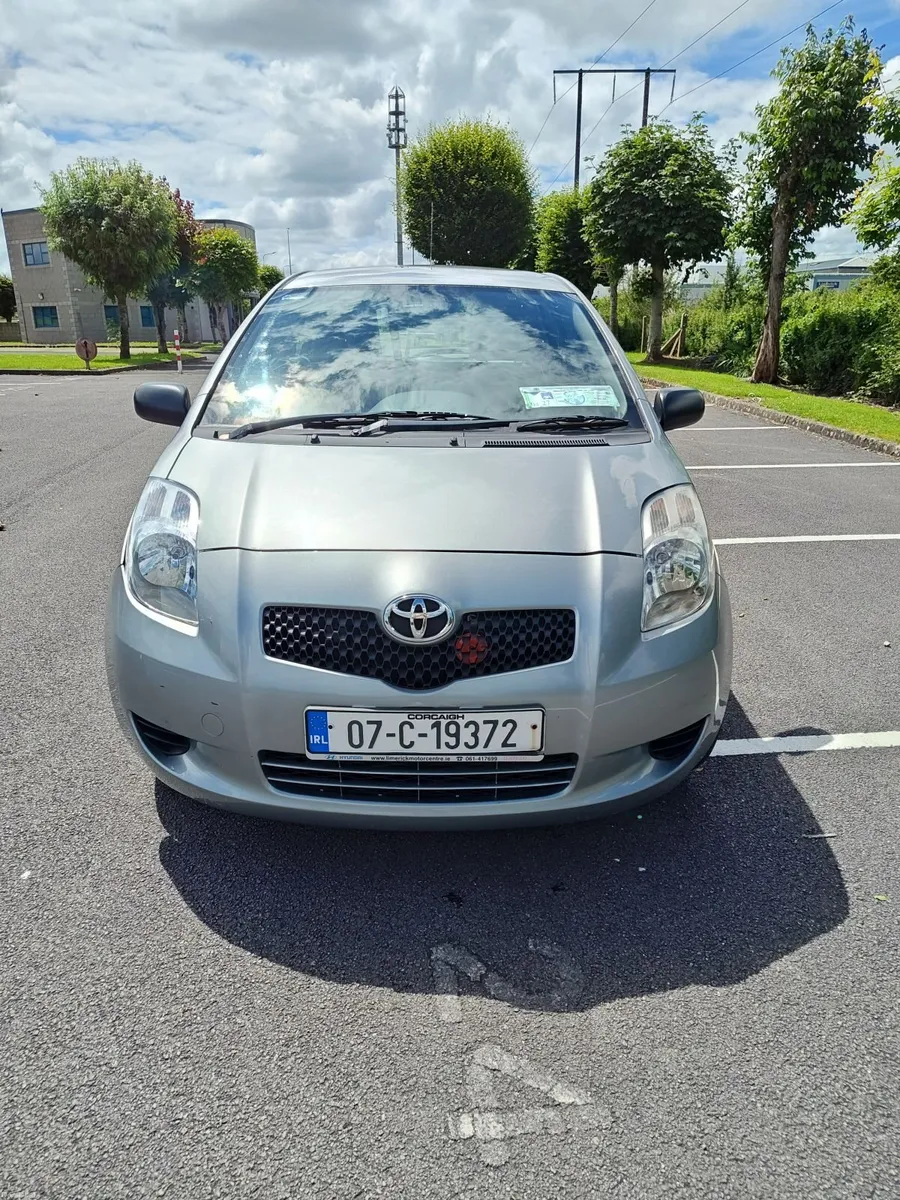 Toyota Yaris 2007 - Image 1
