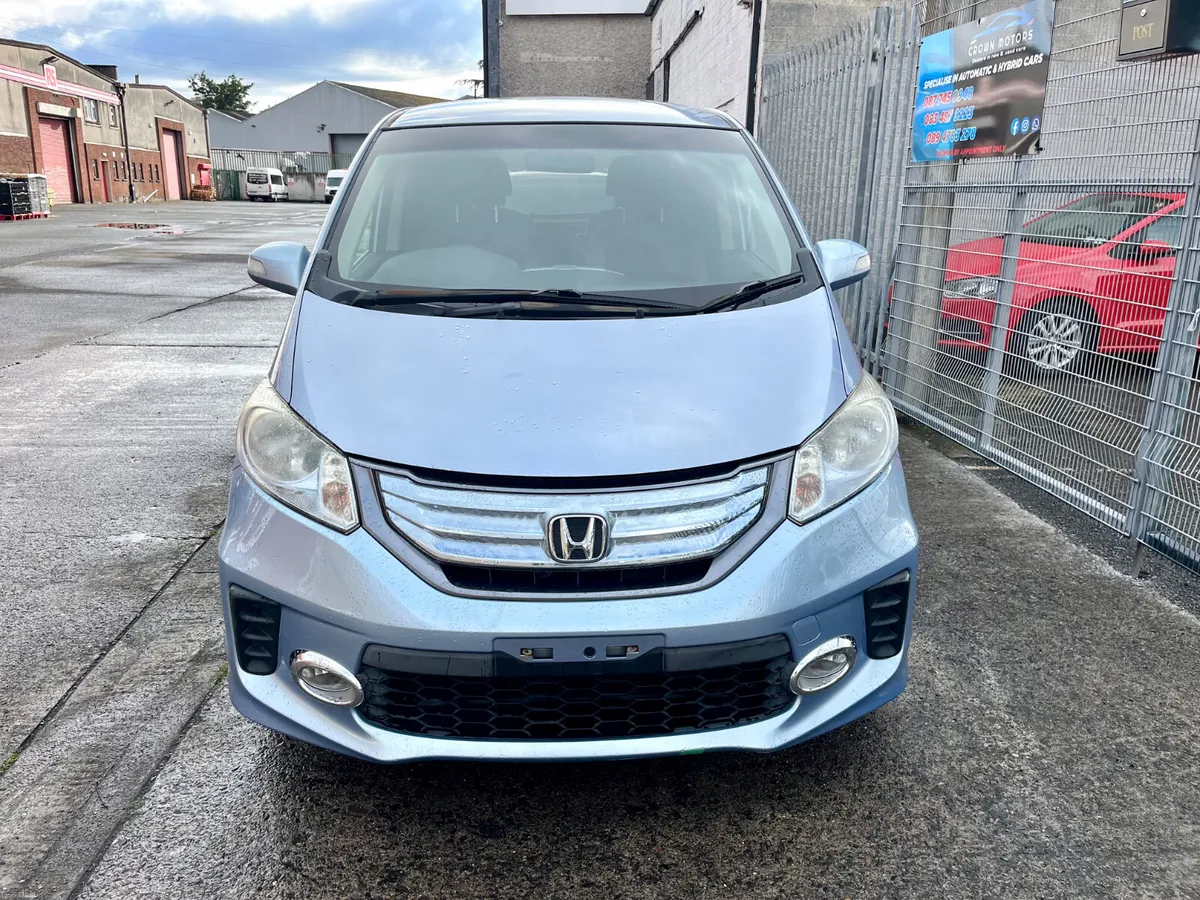 Honda freed 6 seater hybrid - Image 6