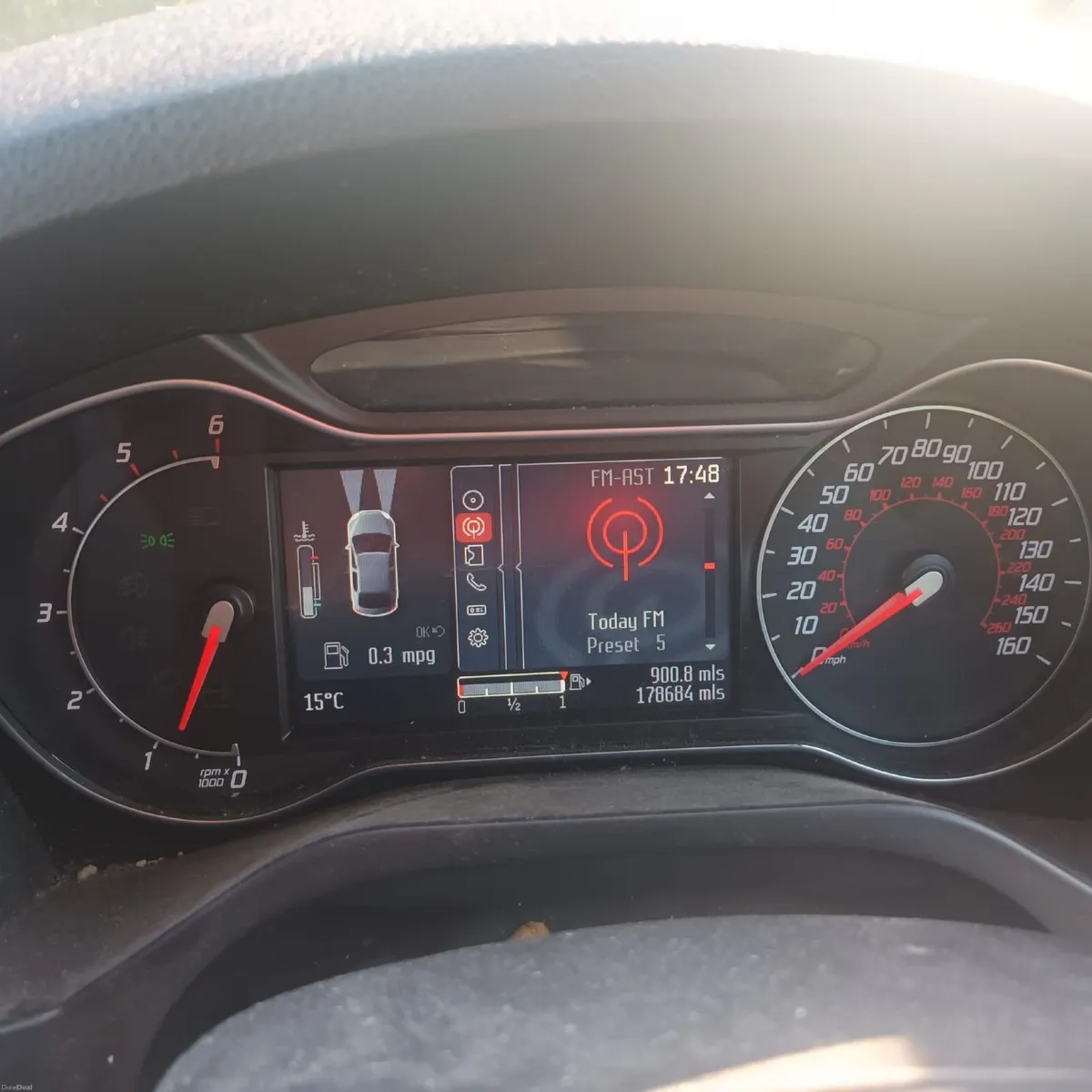 Ford Galaxy 2015 - Image 3