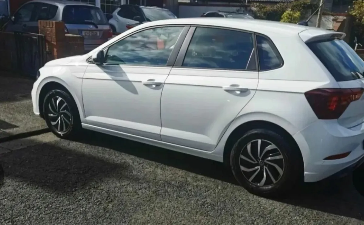 Volkswagen Polo 2022 - Image 3