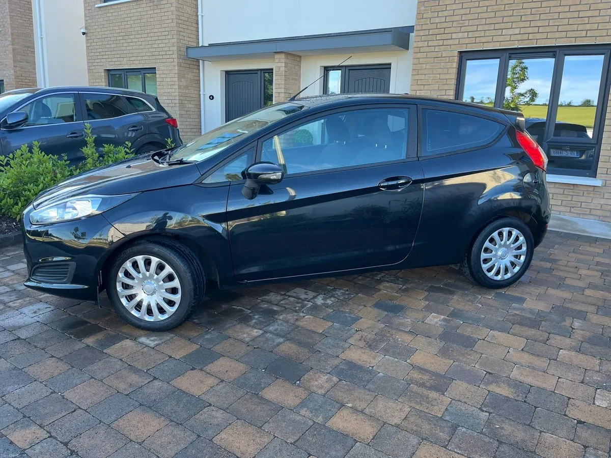2015 Ford Fiesta 1.25 Petrol - Image 2