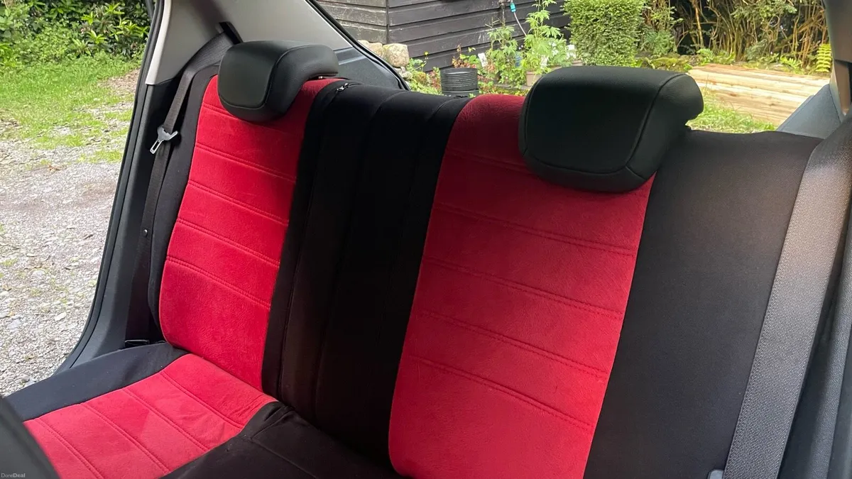 Vauxhall Corsa - Image 4