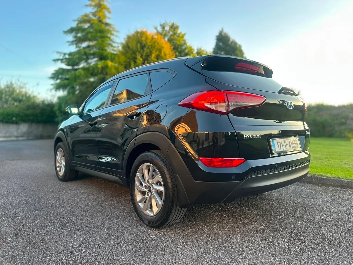 Hyundai Tucson 1.7 CRDI Executive New NCT - Image 4