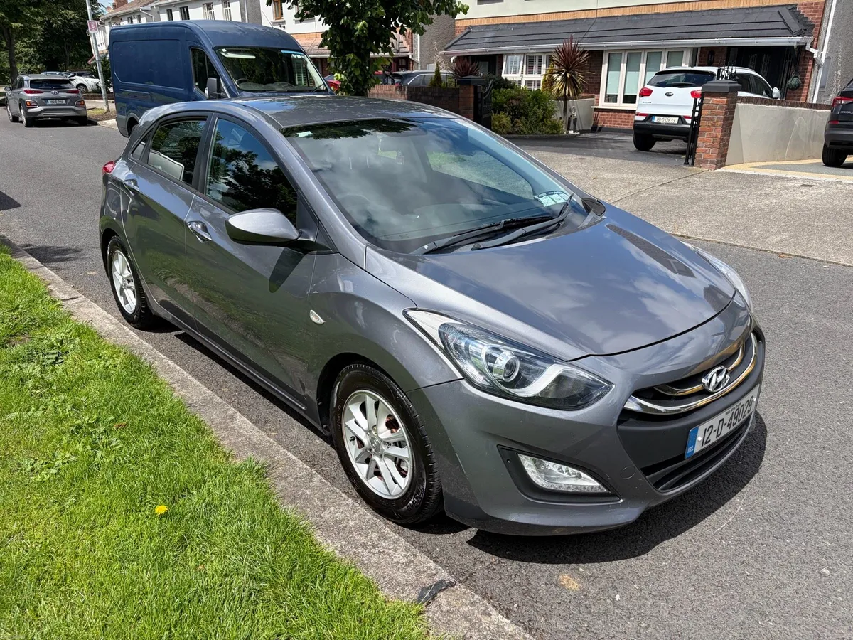 HYUNDAI I30 1.6CRDI - Image 2