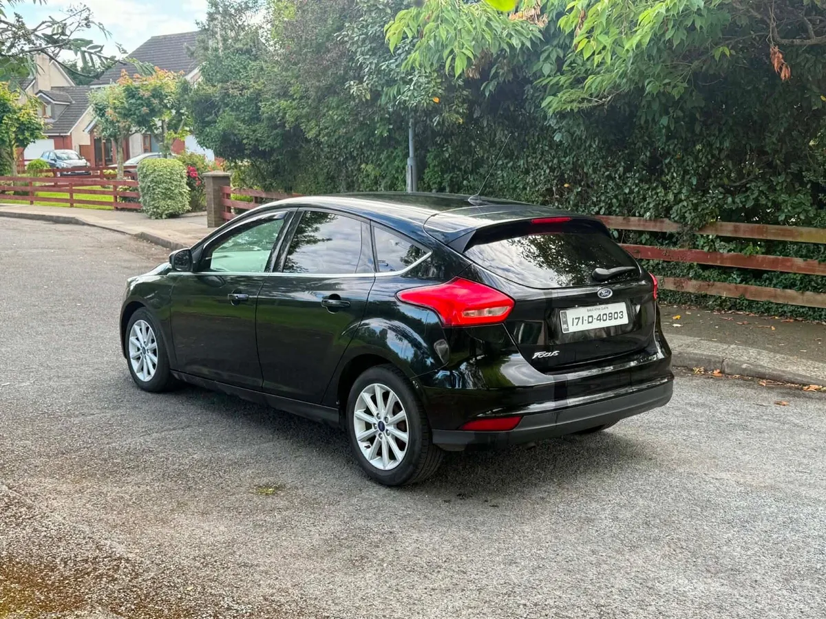 2017 Ford focus 1.5L diesel nct 05/27 tax 02/27 - Image 3