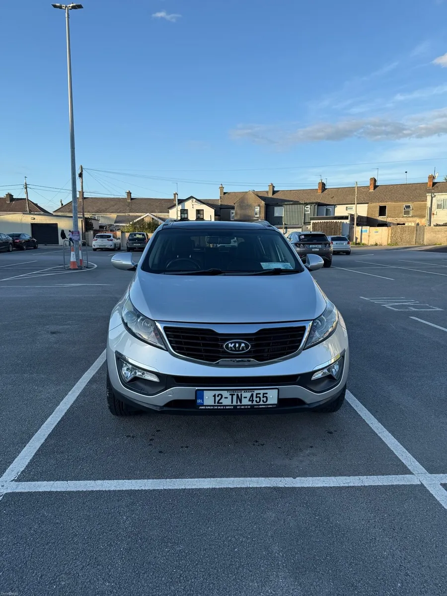 Kia Sportage **panoramic roof** - Image 3