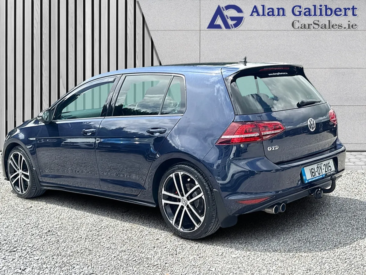 Volkswagen Golf 2.0 TDI GTD BLUEMOTION - Image 2