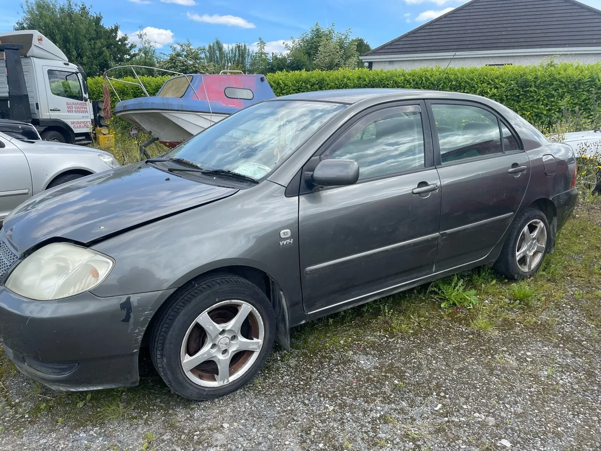 Toyota Corolla - Image 2