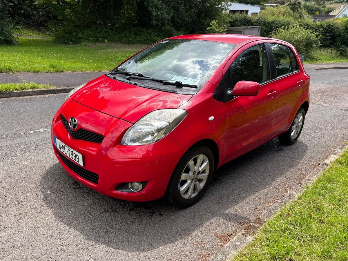 2011 Toyota Yaris  1.3  (6 speed) - Image 1