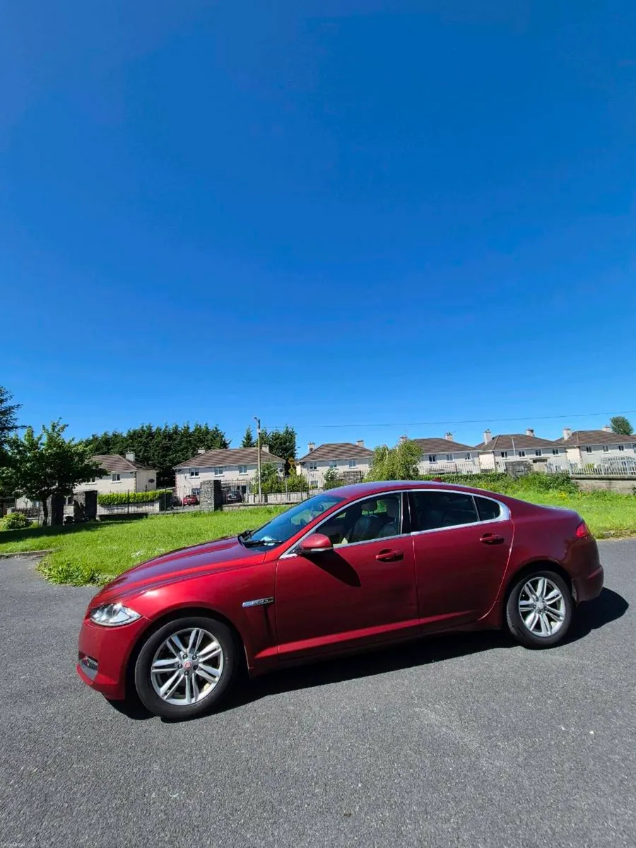 Jaguar XF - Image 4