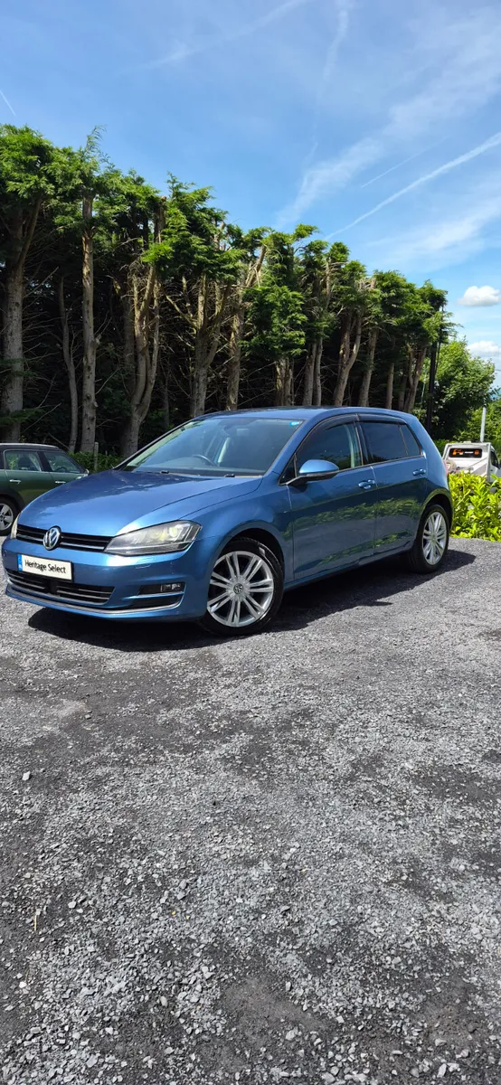 VOLKSWAGEN GOLF 1.2 AUTOMATIC  2015 - Image 4