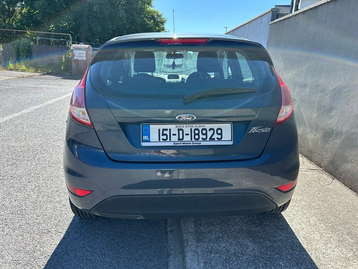 Ford Fiesta 2015 - Image 5