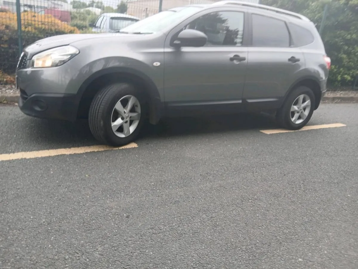 Nissan Qashqai +2 - Image 2