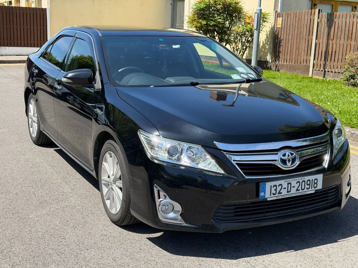 Toyota Camry Top Level - Image 2