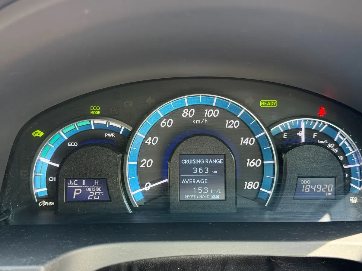 Toyota Camry Top Level - Image 4