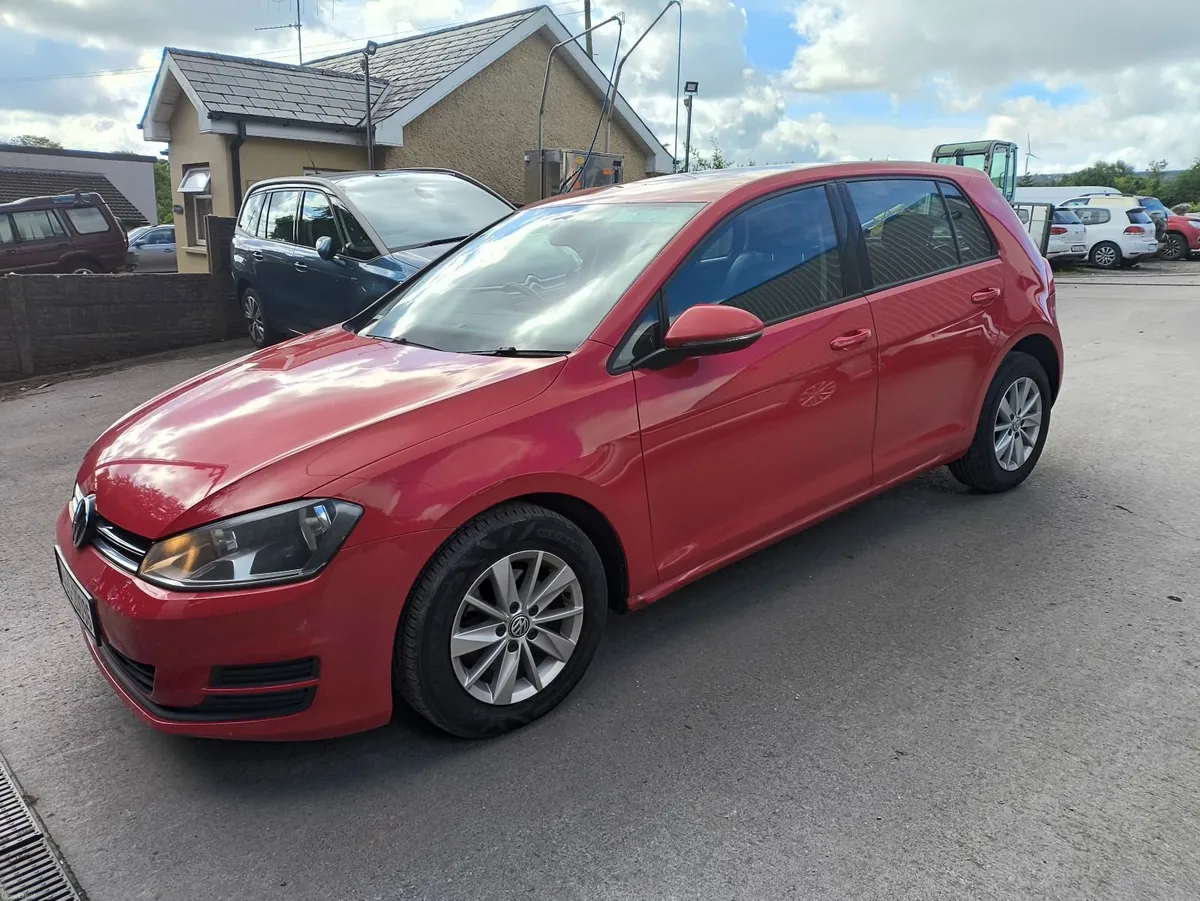 Volkswagen Golf 2014 - Image 2