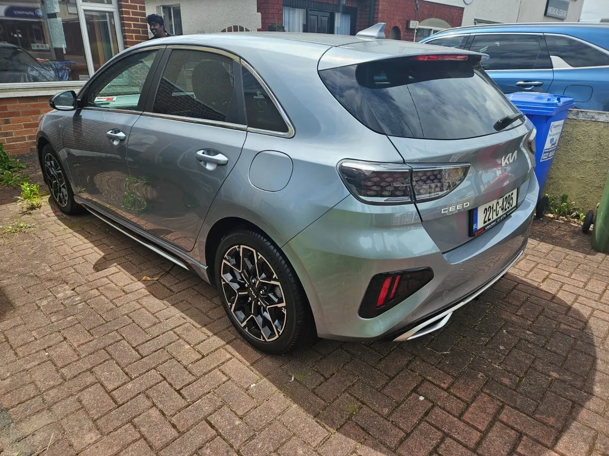 2022 221 Kia Ceed GT Line 1.0 Turbo Petrol 5dr - Image 3