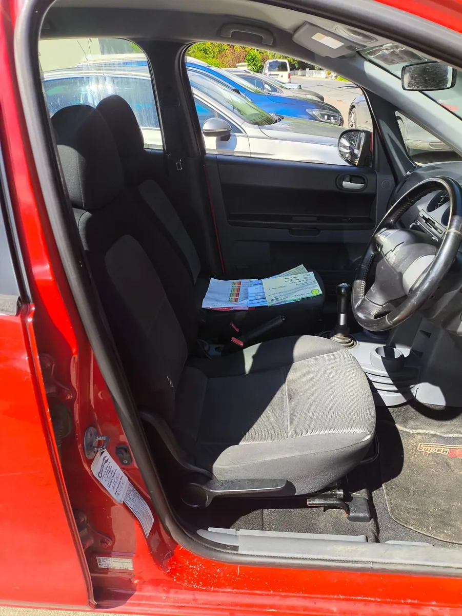 Mitsubishi Colt 2012 - Image 4