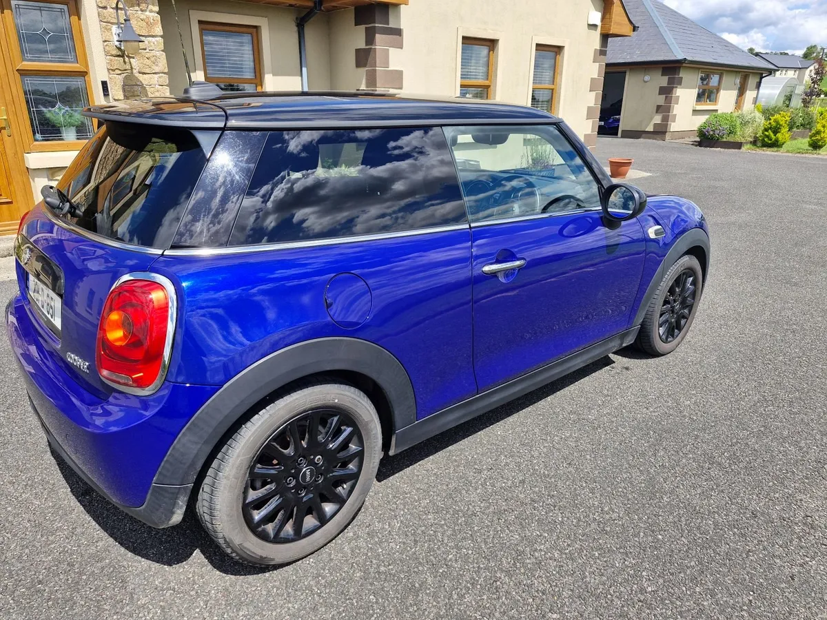 Mini Cooper 2020 - Image 3